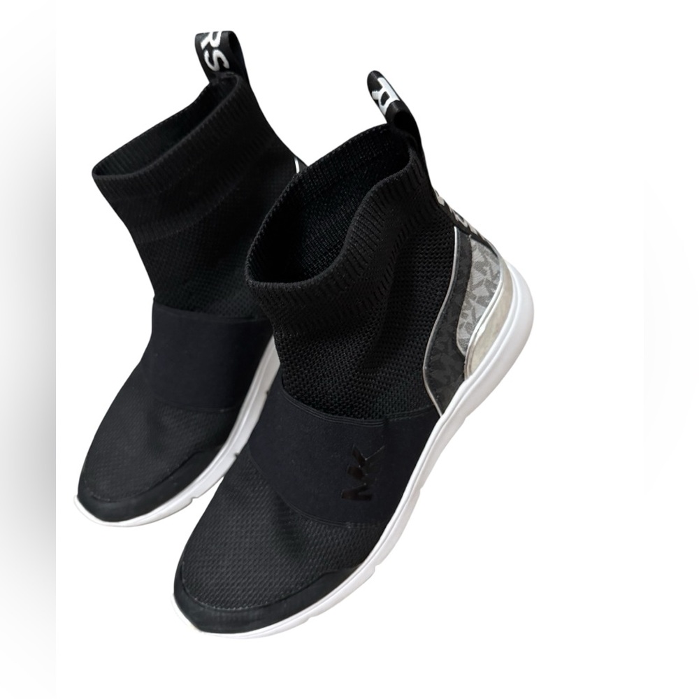 Black Slip-On Sneakers